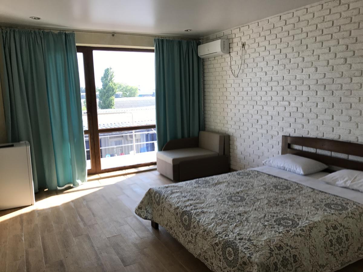 Золотий Лев Hotel Zatoka Exterior foto