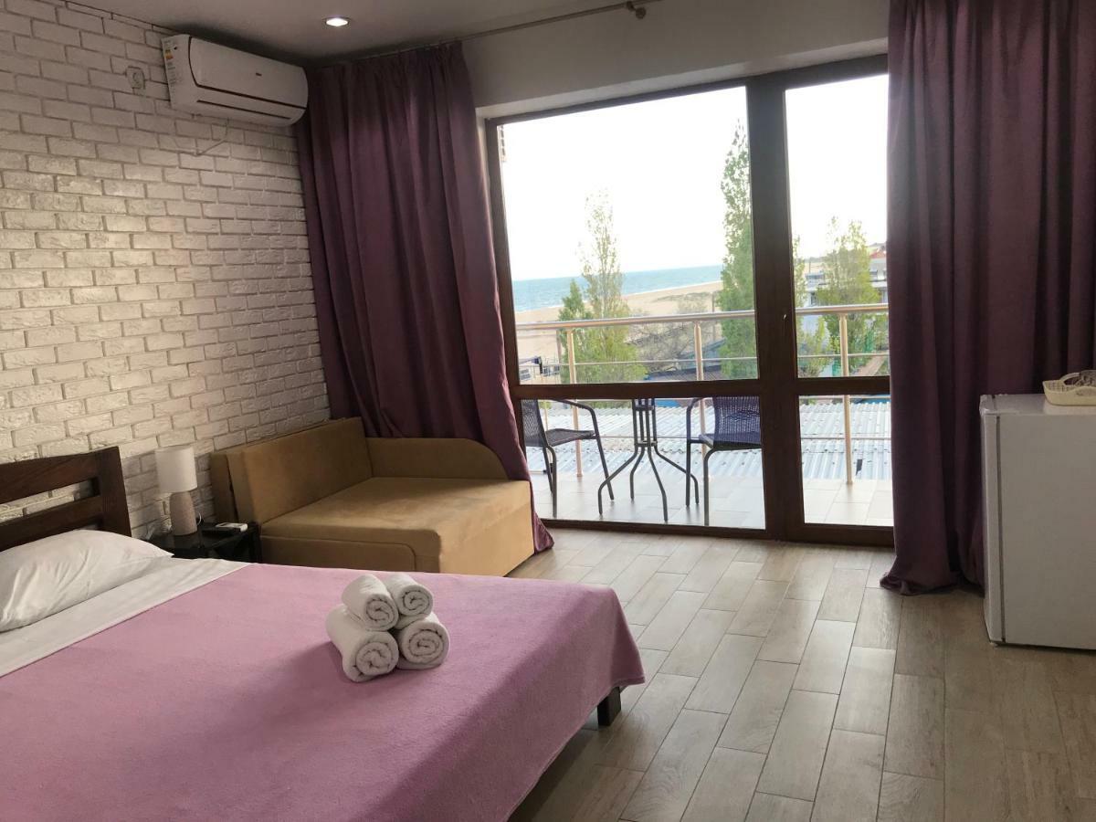 Золотий Лев Hotel Zatoka Exterior foto