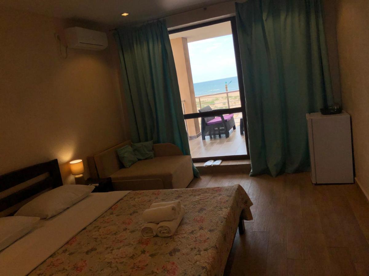 Золотий Лев Hotel Zatoka Exterior foto